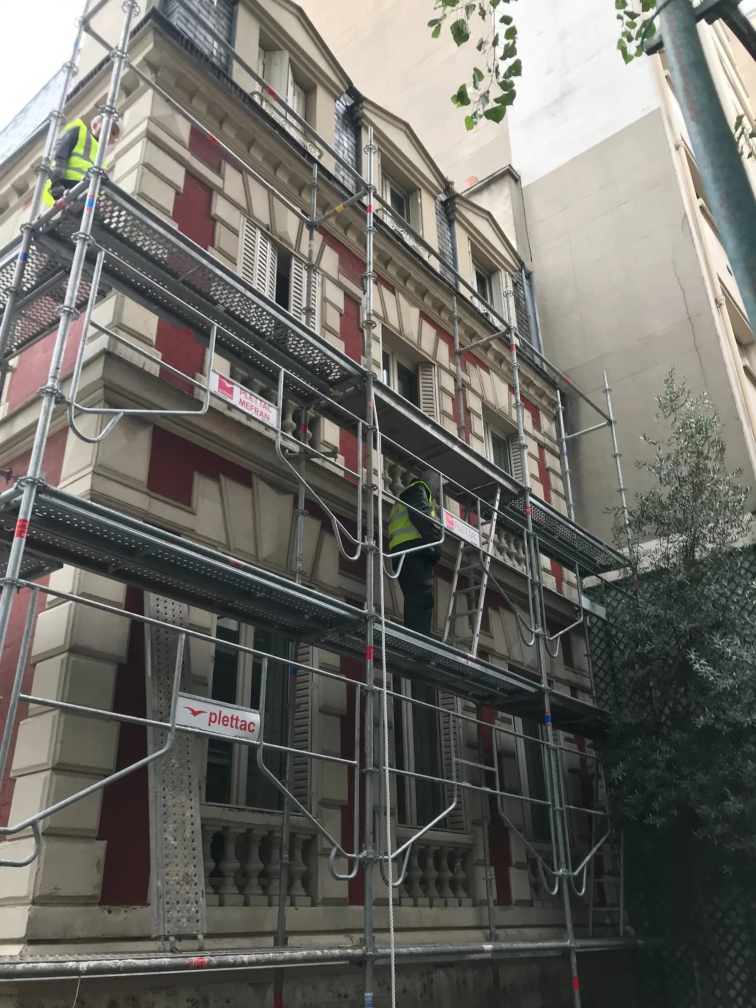 Ravalement de façade haussmannienne - photo 4